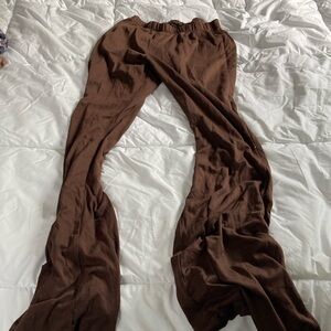 Dark brown flattering fashionnova pants